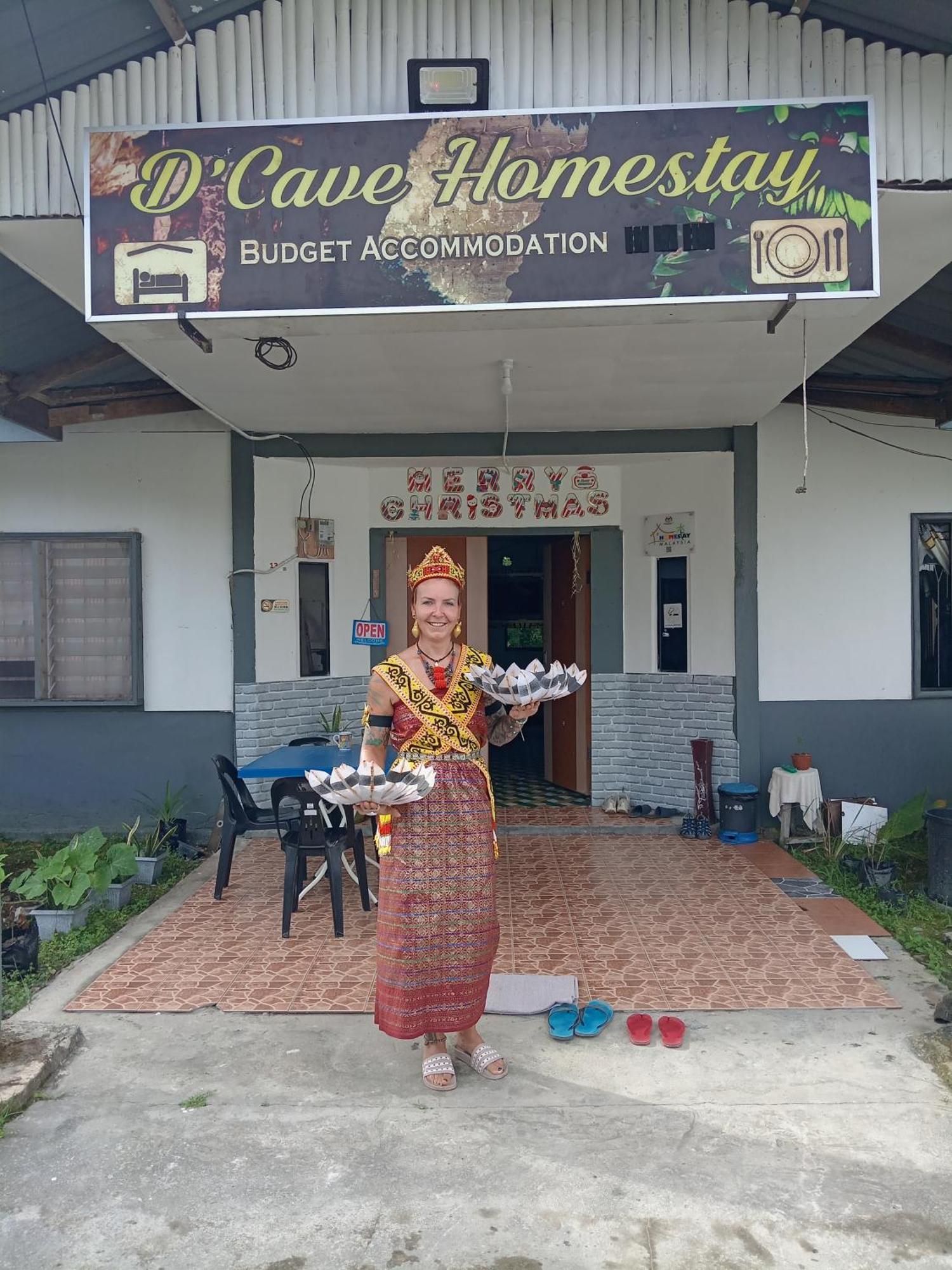 Mulu D Cave Homestay Exteriér fotografie