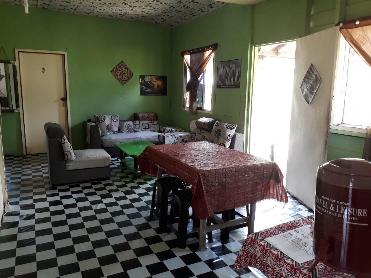 Mulu D Cave Homestay Exteriér fotografie